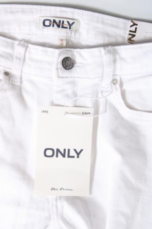 Damen Jeans ONLY, Größe M, Farbe Weiß, Preis 16,99 €