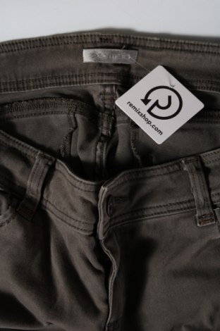 Damskie jeansy Promod, Rozmiar XL, Kolor Zielony, Cena 63,99 zł