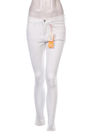 Damen Jeans S.Oliver, Größe S, Farbe Weiß, Preis 47,99 €