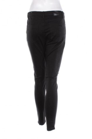 Damen Jeans Stradivarius, Größe M, Farbe Schwarz, Preis 7,99 €