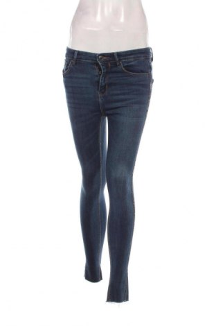 Damen Jeans Stradivarius, Größe S, Farbe Blau, Preis 6,99 €