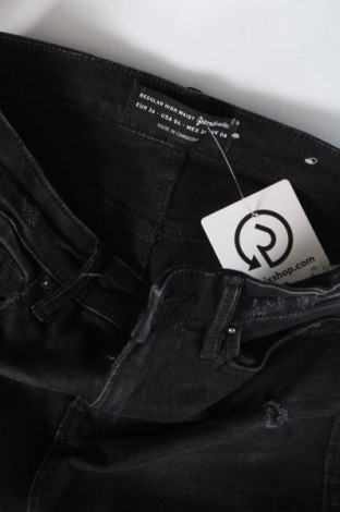 Damskie jeansy Stradivarius, Rozmiar S, Kolor Czarny, Cena 75,56 zł