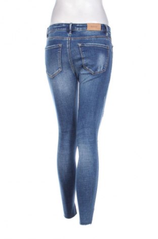 Damen Jeans Stradivarius, Größe S, Farbe Blau, Preis 17,22 €