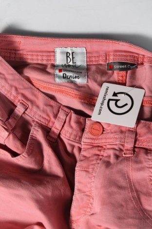 Damen Jeans Street One, Größe XL, Farbe Rot, Preis 12,99 €