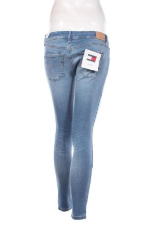 Damskie jeansy Tommy Jeans, Rozmiar M, Kolor Niebieski, Cena 165,99 zł