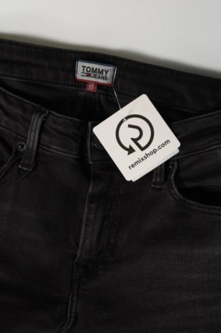 Dámské džíny  Tommy Jeans, Velikost M, Barva Černá, Cena  919,00 Kč