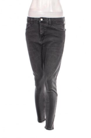 Damen Jeans Topshop, Größe L, Farbe Grau, Preis 21,99 €