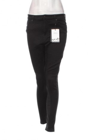 Damen Jeans Vero Moda, Größe L, Farbe Schwarz, Preis 18,99 €