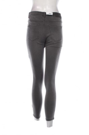 Damen Jeans Vero Moda, Größe M, Farbe Grau, Preis 11,49 €