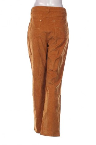 Pantaloni de velvet de femei Bexleys, Mărime XL, Culoare Bej, Preț 60,99 Lei