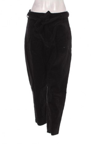 Damen Cordhose In Wear, Größe M, Farbe Schwarz, Preis € 13,99