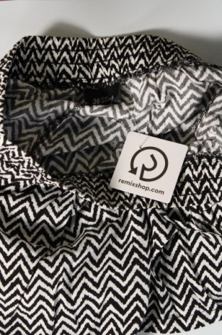 Damen Shorts Takko Fashion, Größe S, Farbe Mehrfarbig, Preis 10,10 €