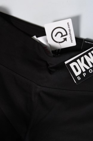 Дамски клин DKNY, Размер S, Цвят Черен, Цена 43,99 лв.