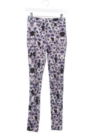 Damskie legginsy H&M, Rozmiar XS, Kolor Kolorowy, Cena 31,49 zł