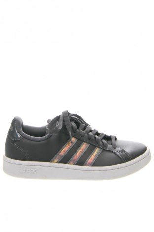 Încălțăminte de damă Adidas, Mărime 37, Culoare Gri, Preț 136,99 Lei