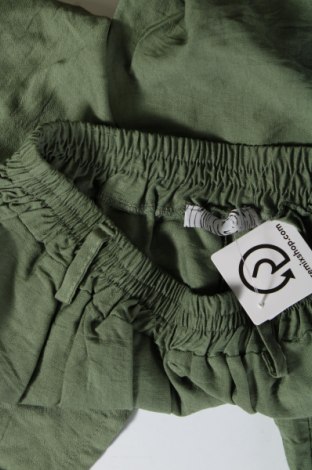 Pantaloni de femei, Mărime M, Culoare Verde, Preț 33,99 Lei