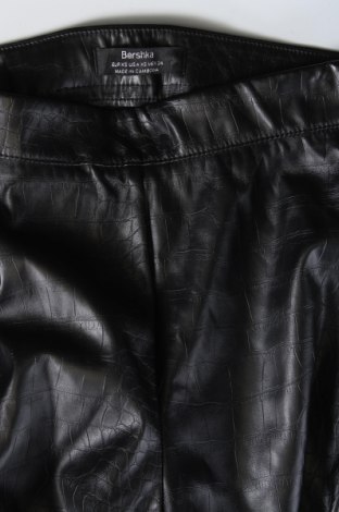 Damenhose Bershka, Größe XS, Farbe Schwarz, Preis € 9,49