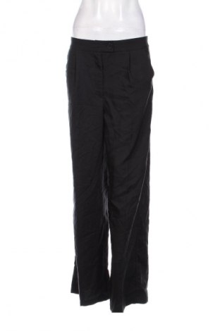 Pantaloni de femei Bershka, Mărime M, Culoare Negru, Preț 30,99 Lei