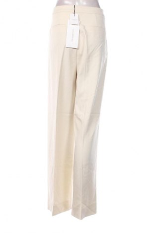 Pantaloni de femei Copenhagen Muse, Mărime M, Culoare Ecru, Preț 215,99 Lei