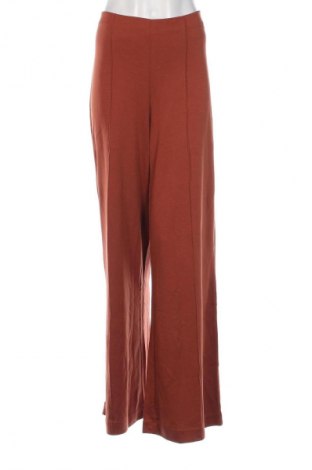 Pantaloni de femei Guido Maria Kretschmer for About You, Mărime L, Culoare Maro, Preț 153,49 Lei