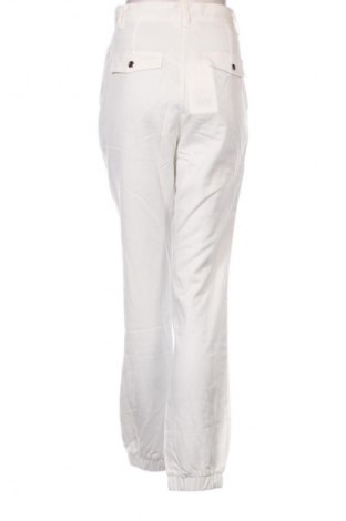 Pantaloni de femei Guido Maria Kretschmer for About You, Mărime S, Culoare Alb, Preț 67,99 Lei