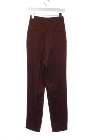 Pantaloni de femei Guido Maria Kretschmer for About You, Mărime XS, Culoare Roșu, Preț 64,99 Lei