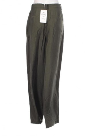 Pantaloni de femei Guido Maria Kretschmer for About You, Mărime M, Culoare Verde, Preț 305,99 Lei