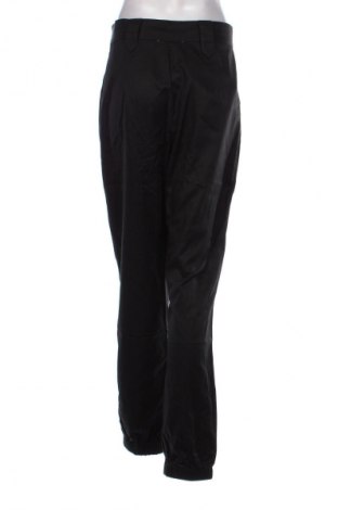 Pantaloni de femei Guido Maria Kretschmer for About You, Mărime M, Culoare Negru, Preț 91,99 Lei