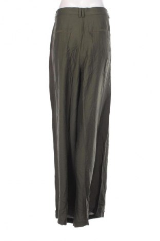 Pantaloni de femei Guido Maria Kretschmer for About You, Mărime XL, Culoare Verde, Preț 305,99 Lei