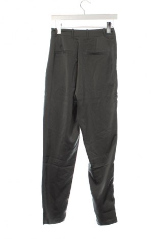 Pantaloni de femei Guido Maria Kretschmer for About You, Mărime XS, Culoare Verde, Preț 91,99 Lei