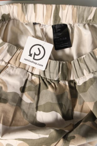 Damenhose H&M, Größe L, Farbe Mehrfarbig, Preis € 7,99