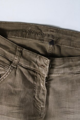 Damenhose Kenny S., Größe M, Farbe Grün, Preis € 7,49