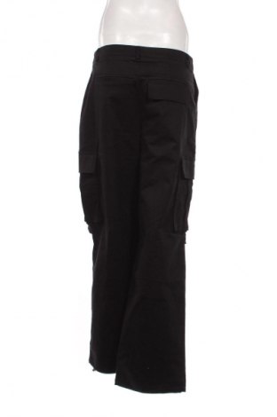 Pantaloni de femei LENI KLUM x ABOUT YOU, Mărime M, Culoare Negru, Preț 91,99 Lei