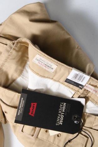 Pantaloni de femei Levi's, Mărime S, Culoare Bej, Preț 205,99 Lei