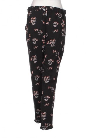 Pantaloni de femei New Look, Mărime M, Culoare Multicolor, Preț 22,99 Lei