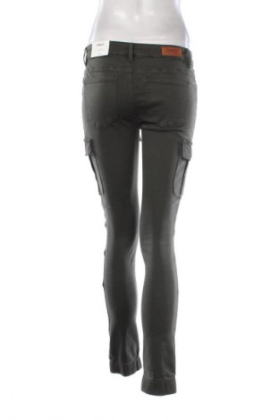 Damenhose ONLY, Größe M, Farbe Grün, Preis € 13,49