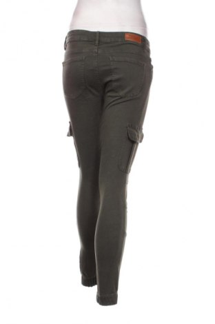 Damenhose ONLY, Größe S, Farbe Grün, Preis € 14,49