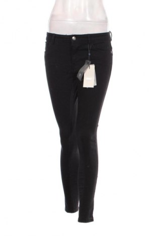 Pantaloni de femei ONLY, Mărime M, Culoare Negru, Preț 40,99 Lei