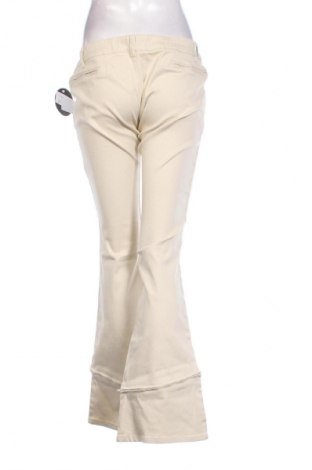 Pantaloni de femei Oakley, Mărime M, Culoare Bej, Preț 298,99 Lei