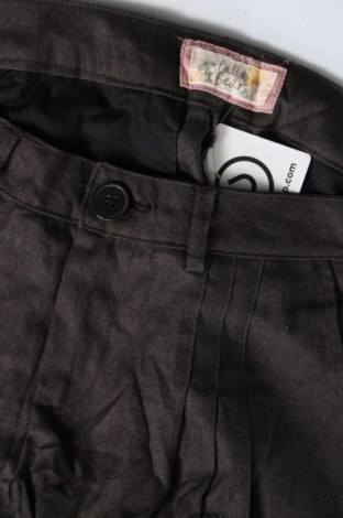 Damenhose Pull&Bear, Größe M, Farbe Grau, Preis 7,49 €