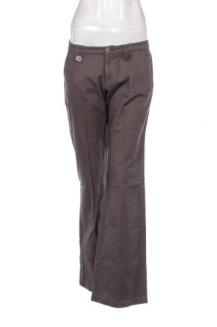 Pantaloni de femei Roxy, Mărime M, Culoare Maro, Preț 166,99 Lei