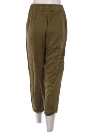 Pantaloni de femei Stradivarius, Mărime M, Culoare Verde, Preț 44,99 Lei