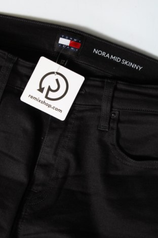 Dámske nohavice Tommy Jeans, Veľkosť L, Farba Čierna, Cena  53,45 €