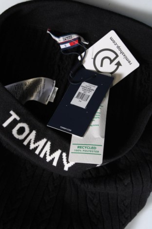 Дамски панталон Tommy Jeans, Размер S, Цвят Черен, Цена 159,49 лв.