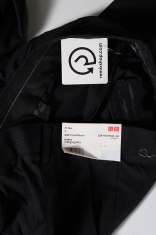 Damenhose Uniqlo, Größe M, Farbe Blau, Preis 19,49 €