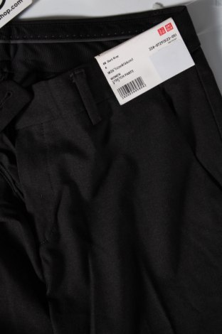 Pantaloni de femei Uniqlo, Mărime M, Culoare Negru, Preț 94,99 Lei