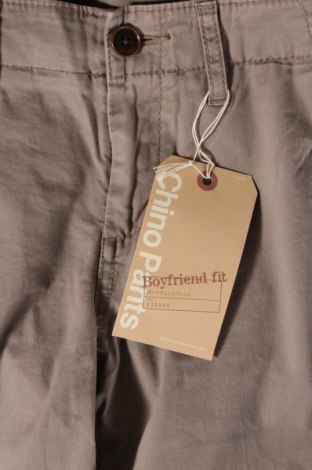 Pantaloni de femei Uniqlo, Mărime M, Culoare Bej, Preț 94,99 Lei