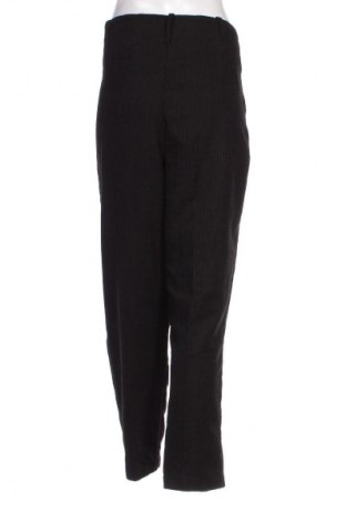 Pantaloni de femei United Colors Of Benetton, Mărime L, Culoare Negru, Preț 130,10 Lei