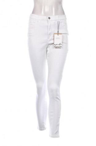 Pantaloni de femei Vero Moda, Mărime L, Culoare Alb, Preț 85,99 Lei