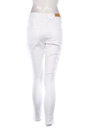 Damenhose Vero Moda, Größe L, Farbe Weiß, Preis 13,29 €